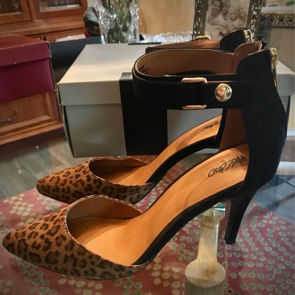 Ladies Mossimo Shoes (Heels) - Animal Print - Sz 9